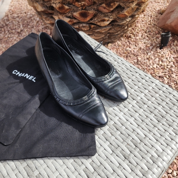 Authentic Chanel Black Ruffle ballerina ballet flats sz 41 10/10.5 - Picture 5 of 10